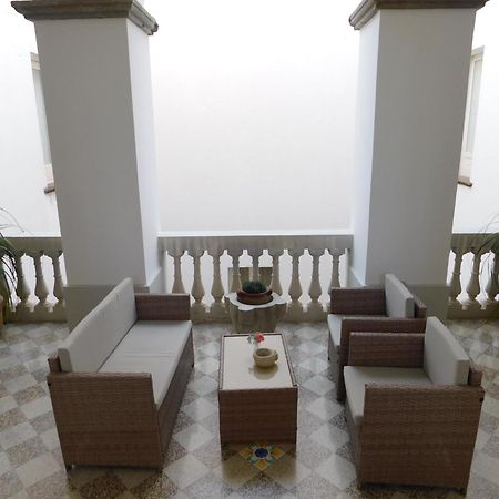 Palazzo Albini Bed & Breakfast Albanella Exterior foto
